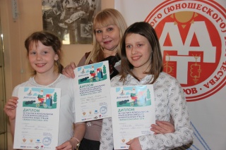 3_Николаева Зекцер Квасова.jpg